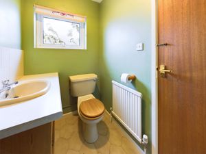 Cloakroom- click for photo gallery